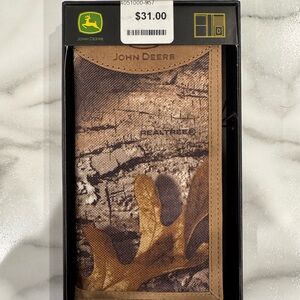 John Deere Men's Camouflage Wallet